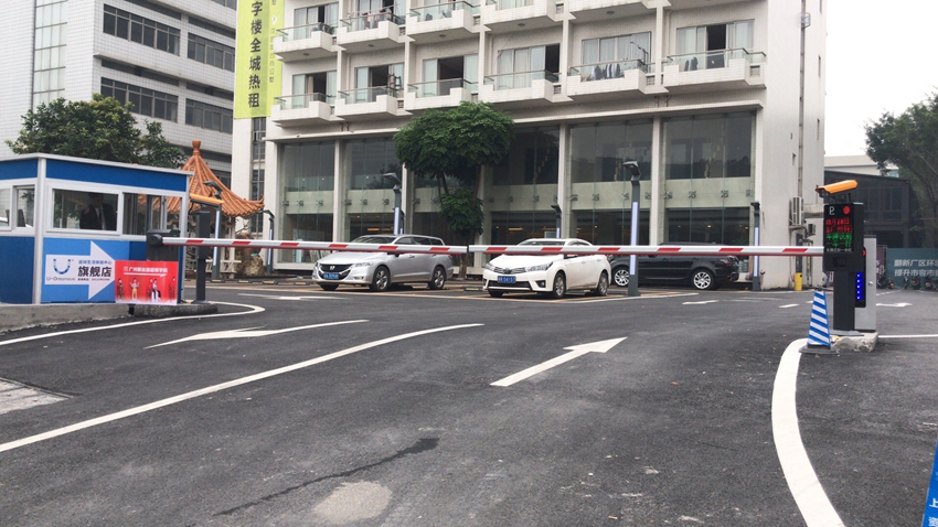 ��خ��(chu��ng)��a(ch��n)�I(y��)�@ͣ܇��܇���R�eϵ�y(t��ng)